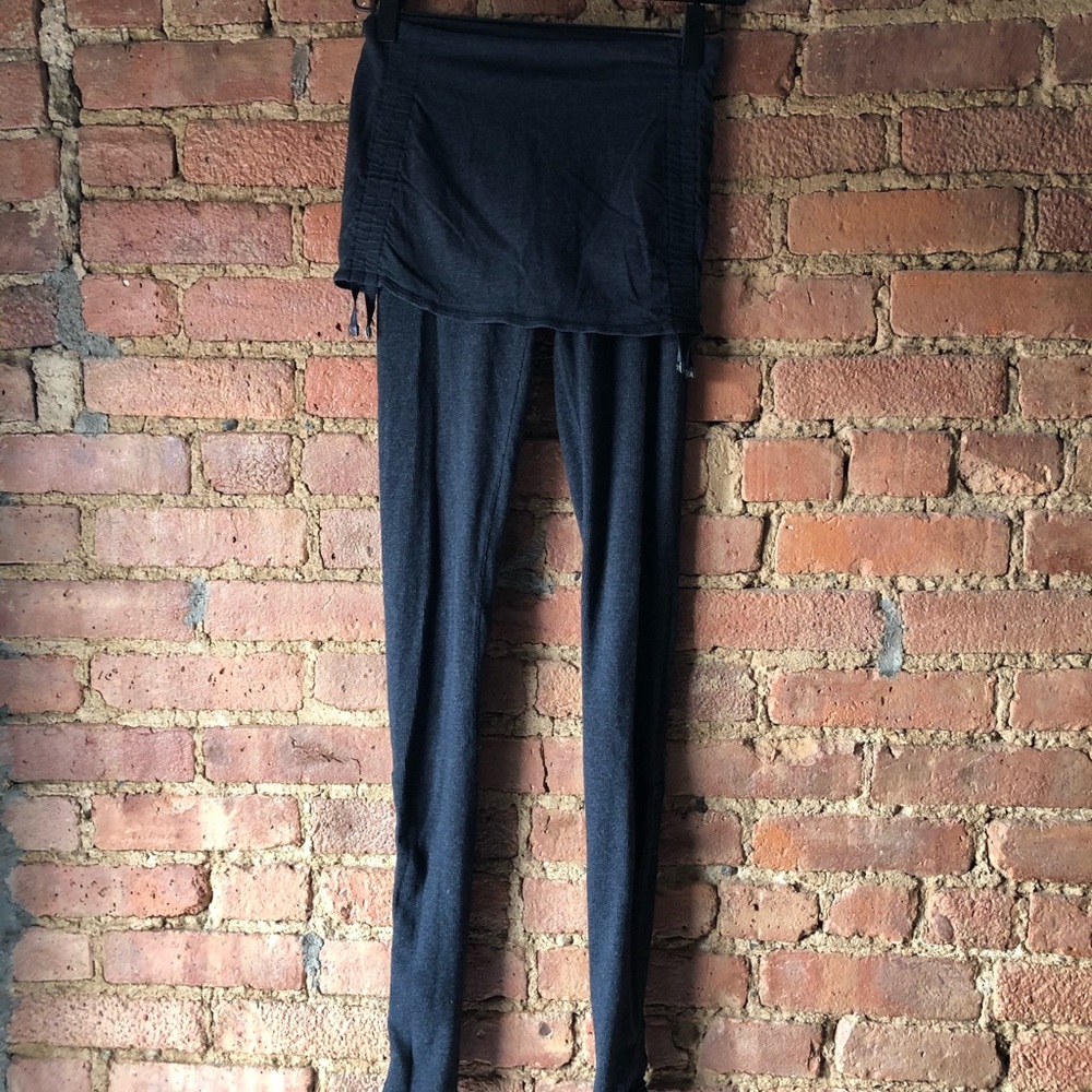 Lululemon ribbed lounge leggings